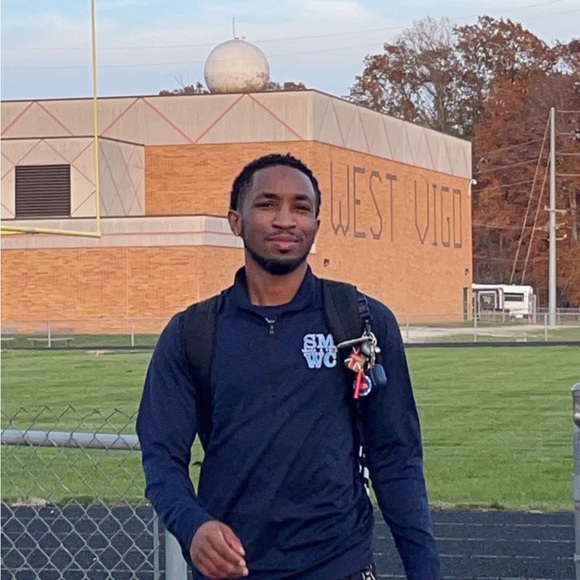 Meet your Posher, Ahmad - Picture 2 of 2